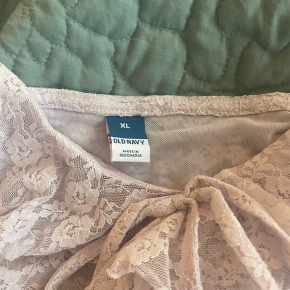 Lace Ruffle top - Picture 4 of 6